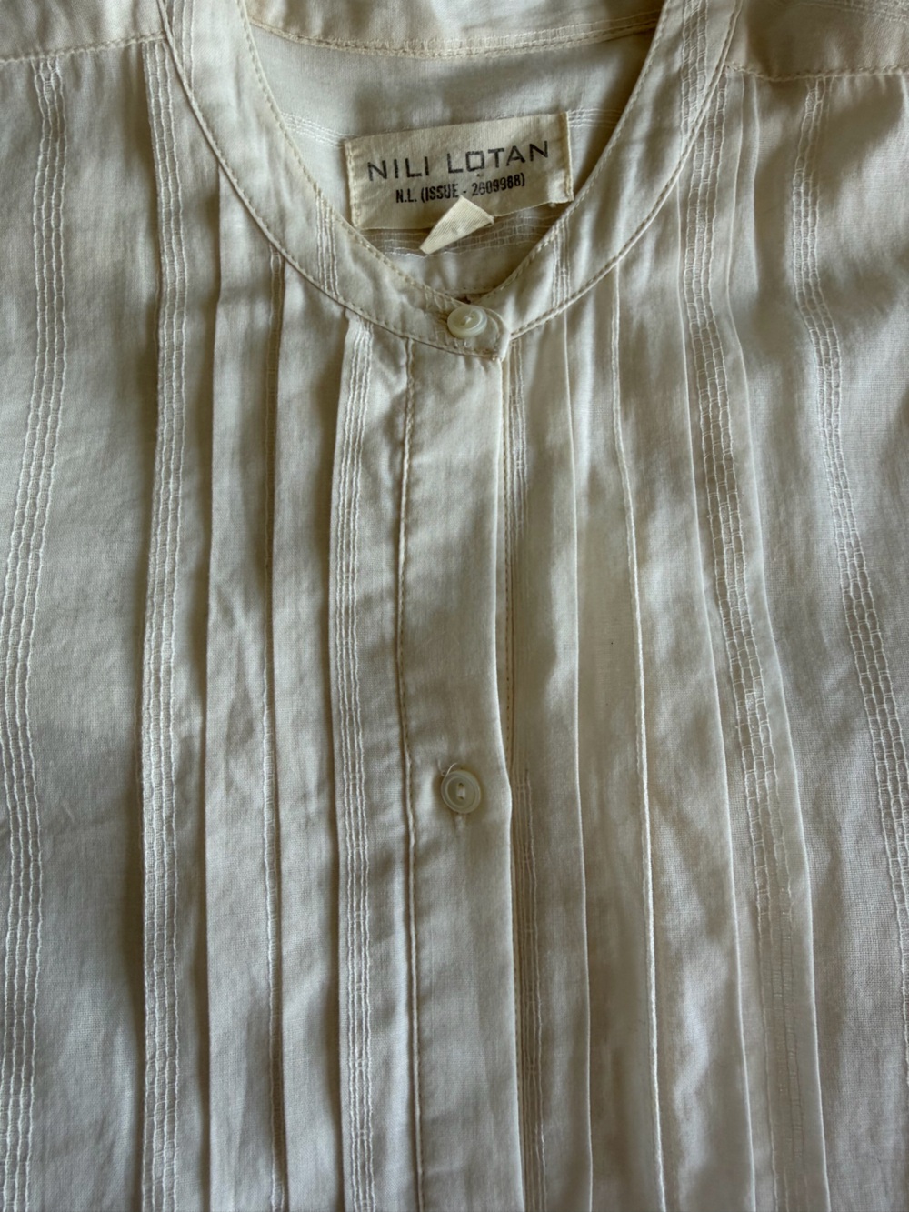 Nili Lotan Estelle Cotton Pintuck Pleated Front Button Blouse Size Medium - Picture 11 of 13